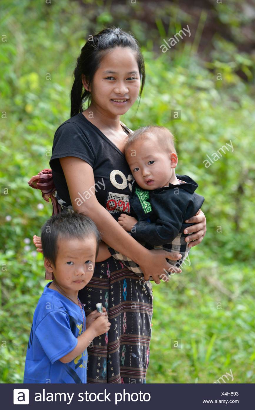 Asian mother and her kids in Laos, South East Asia Stock Photo - Alamy