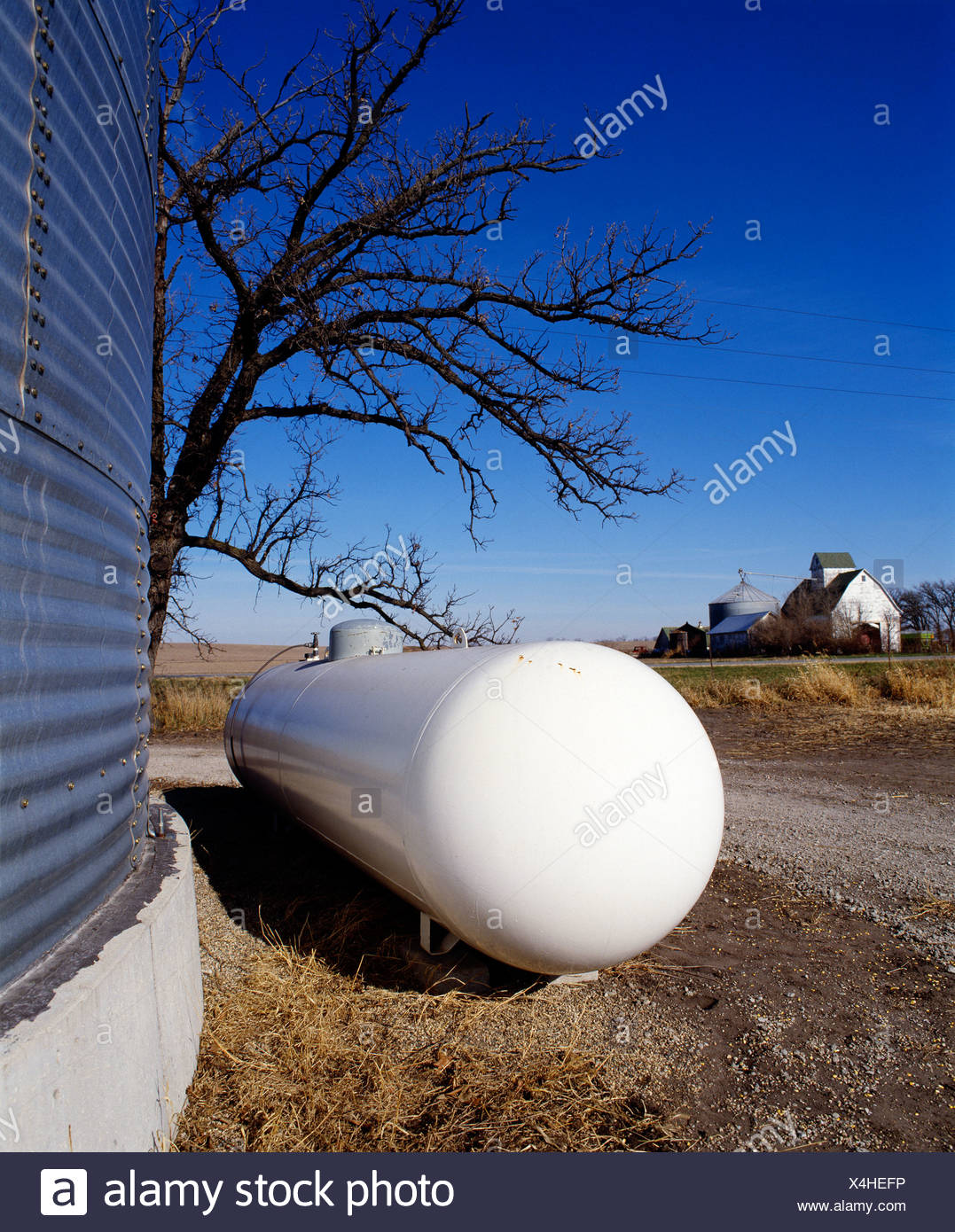 Propane Tank High Resolution Stock Photography and Images Alamy
