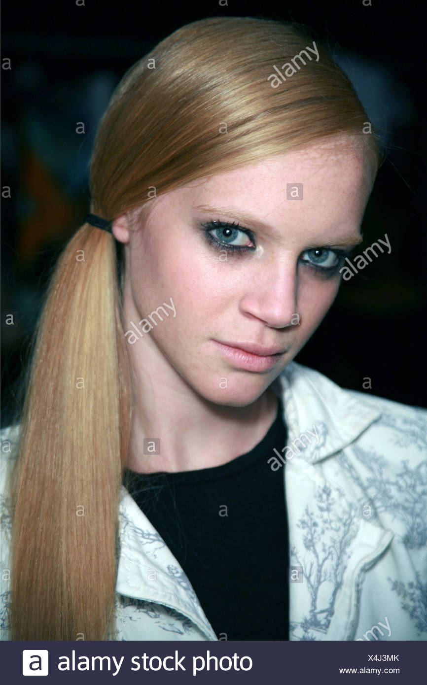 Custo Barcelona Backstage New York Spring Summer Ready To Wear