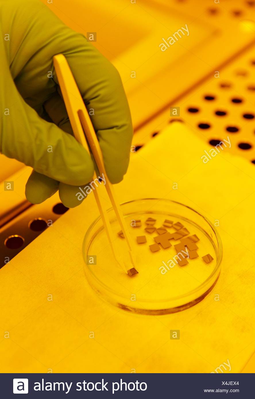 Nanodevices Wet Benches Photolithography Room Clean Room