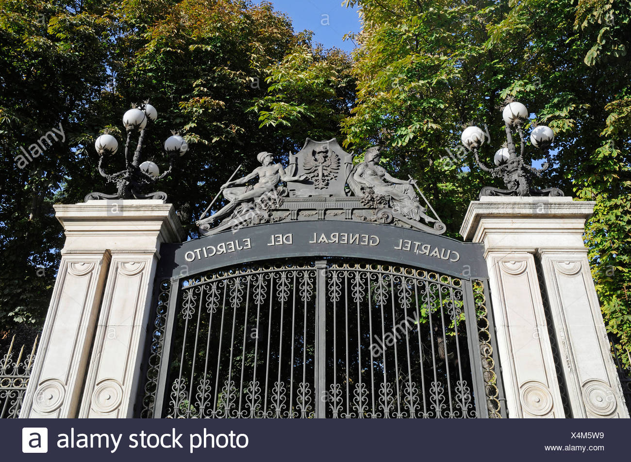 Gate Entrance Cuartel General Del Ejercito Headquarters Of The Army Calle De Alcala Madrid Spain Europe Stock Photo Alamy