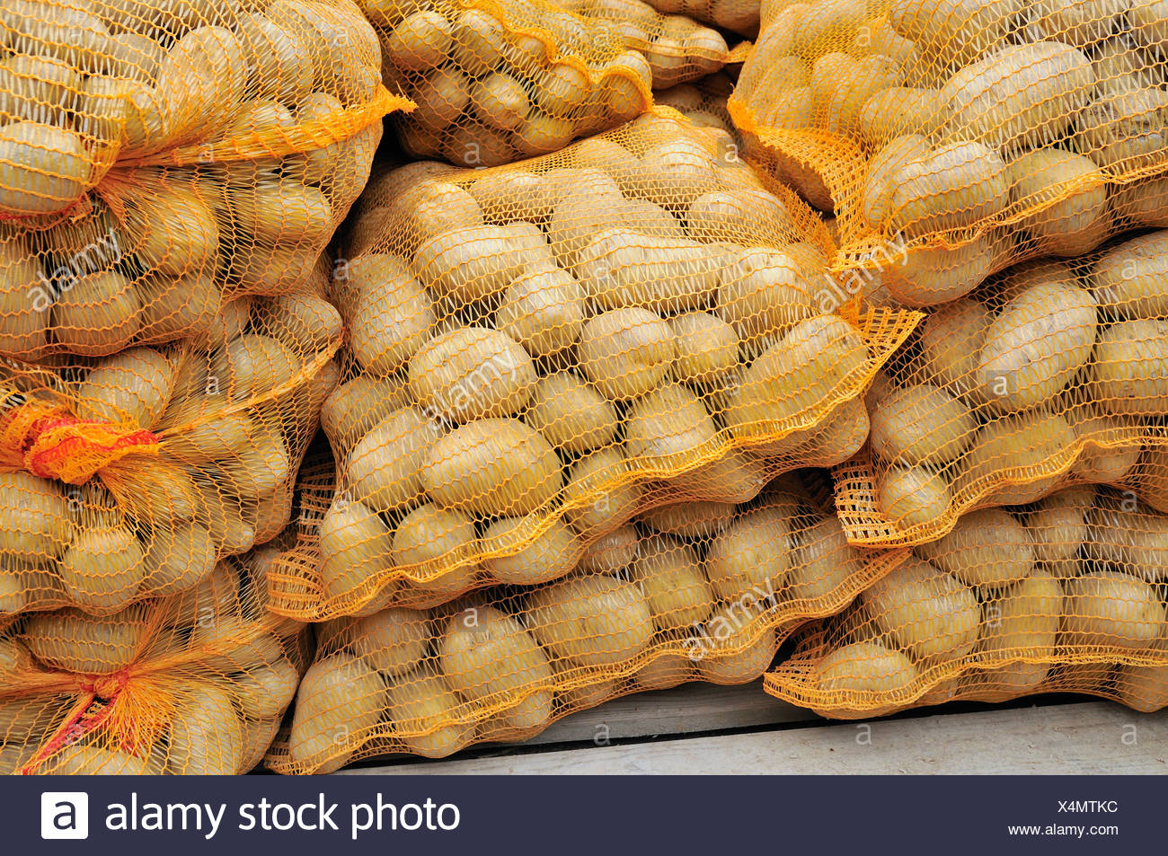 Bags Of Potatoes High Resolution Stock Photography and Images Alamy