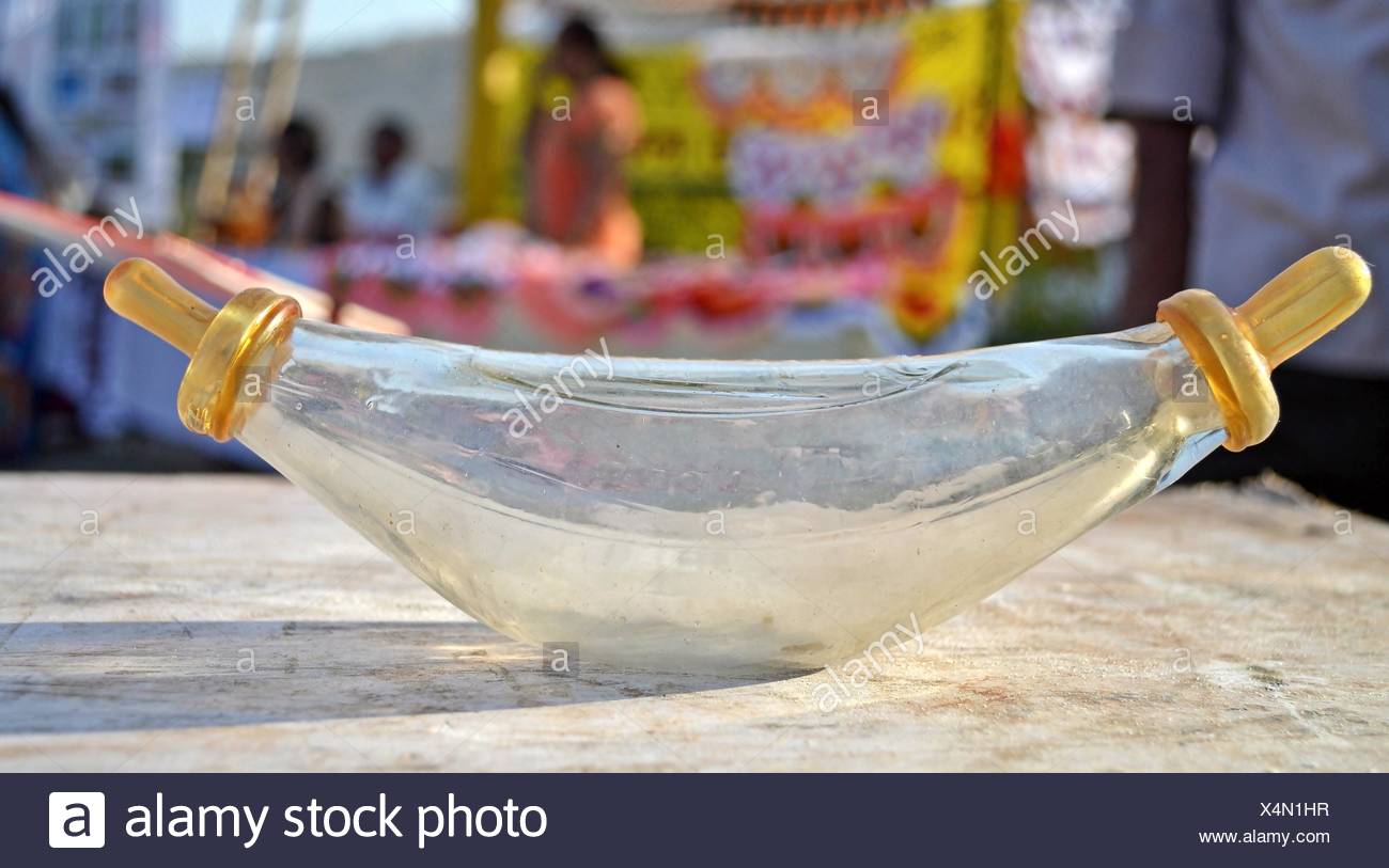 banana shaped baby bottle