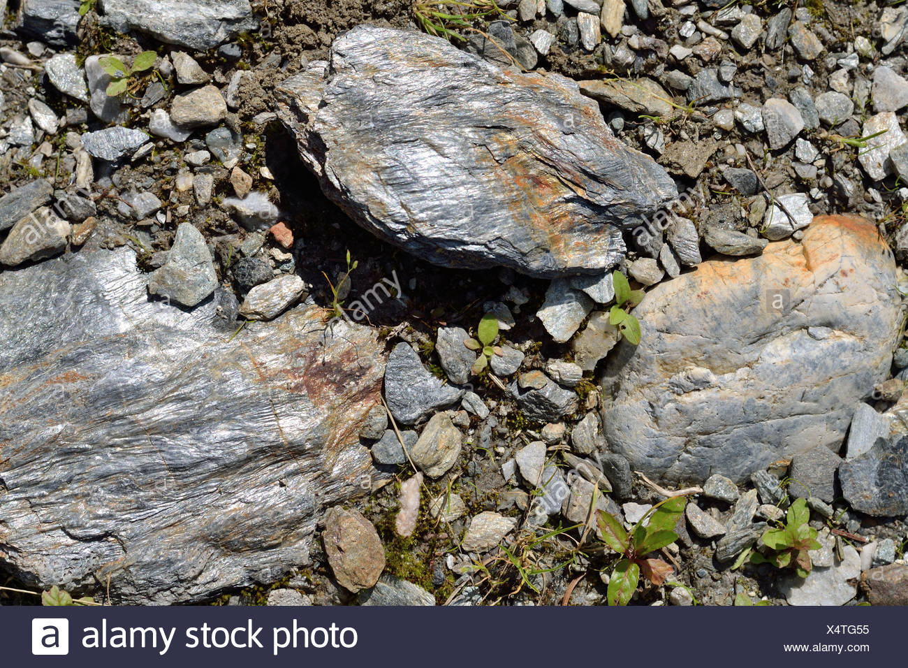 Slate Rock Cliff High Resolution Stock Photography and Images Alamy