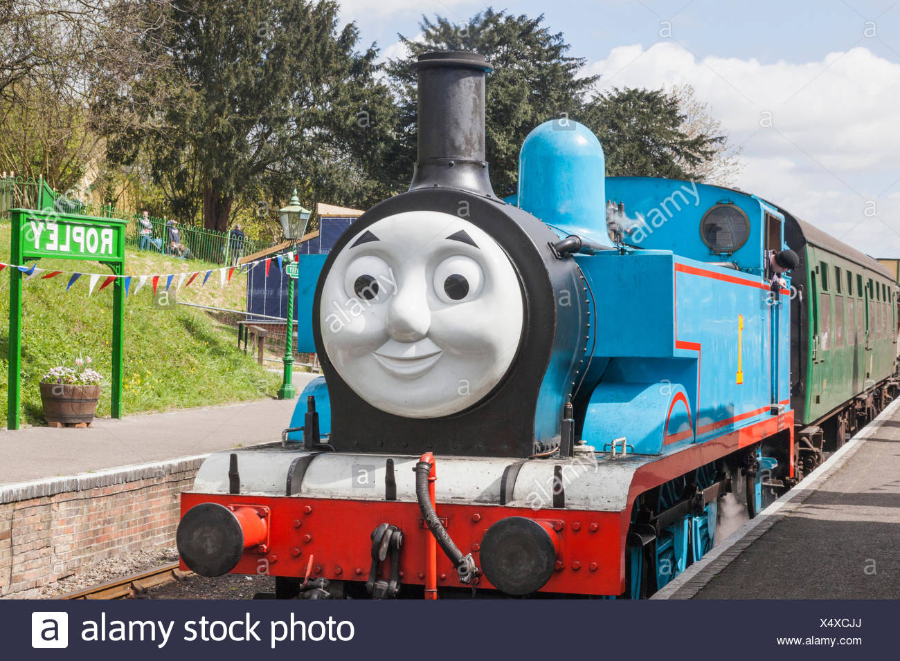 train station thomas the tank engine