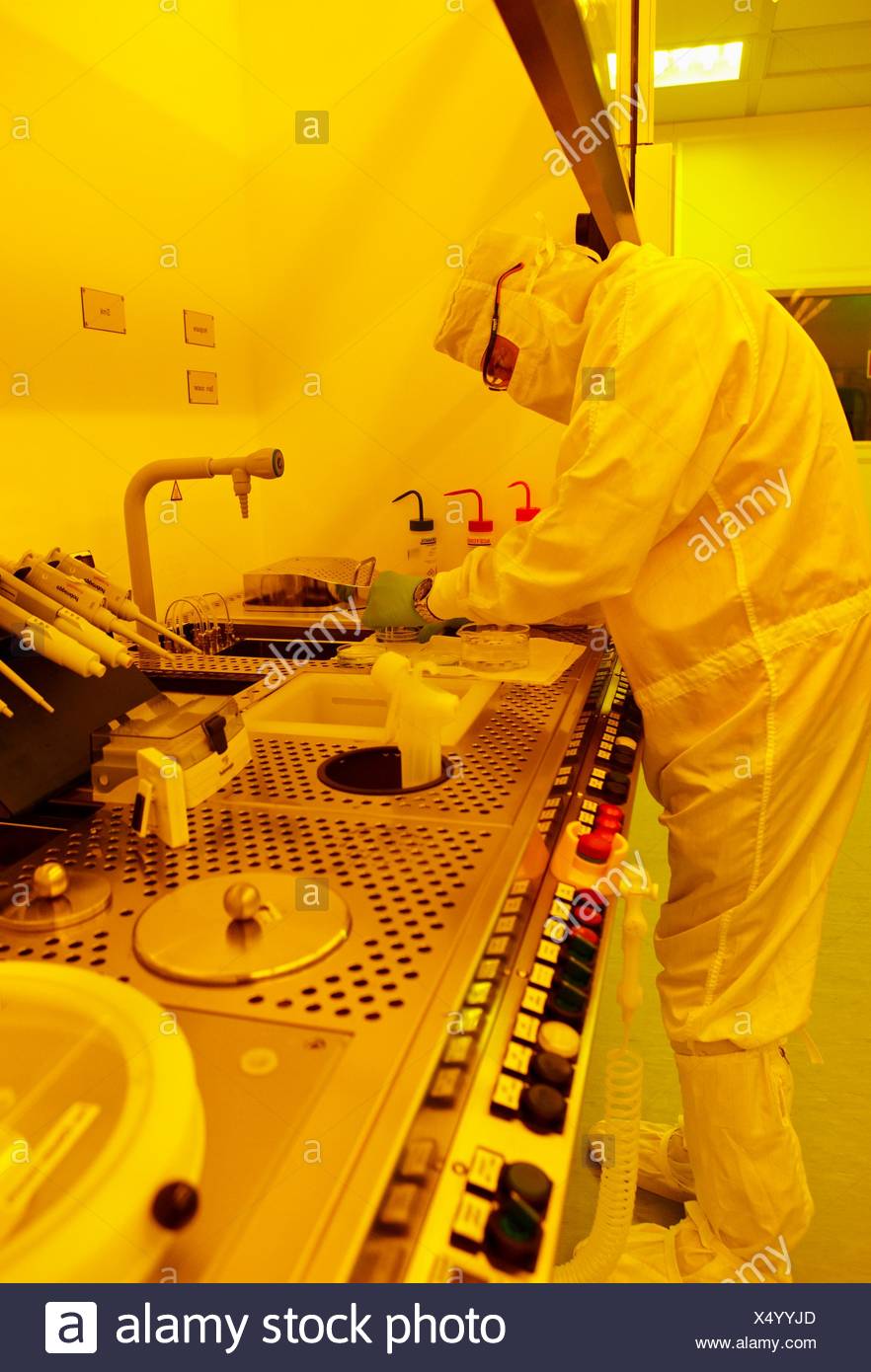 Spin Coating Hot Plate Wet Benches Photolithography Room Clean