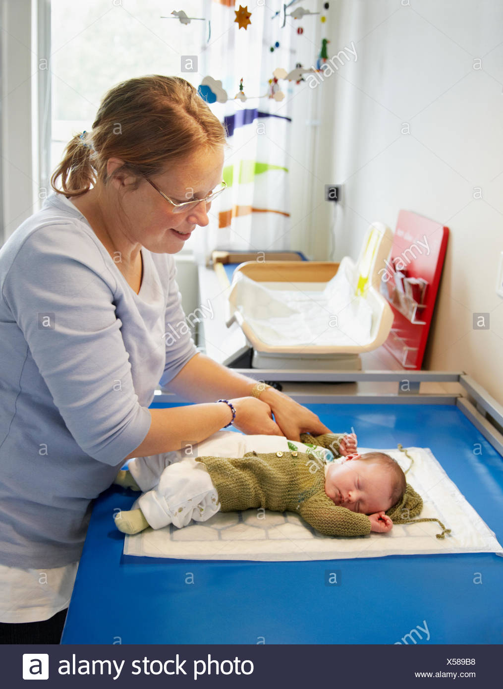 changing table for newborn