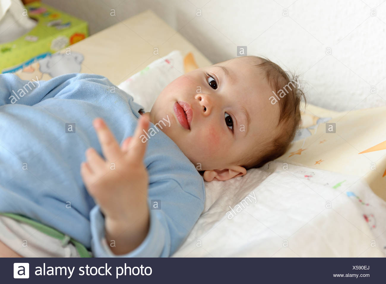 diaper boy change