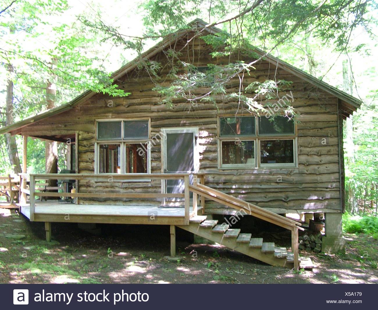 Cabin In The Catskills In Ny Stock Photo 278659677 Alamy