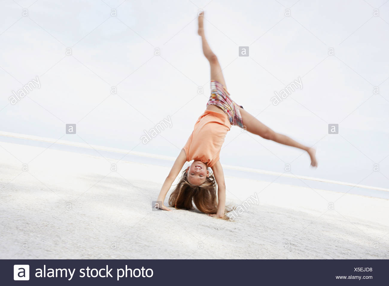 Cartwheel Gymnastics High Resolution Stock Photography and Images Alamy