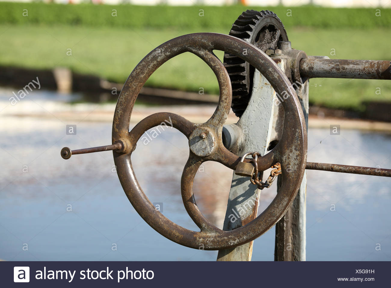 Crank Handle High Resolution Stock Photography and Images Alamy
