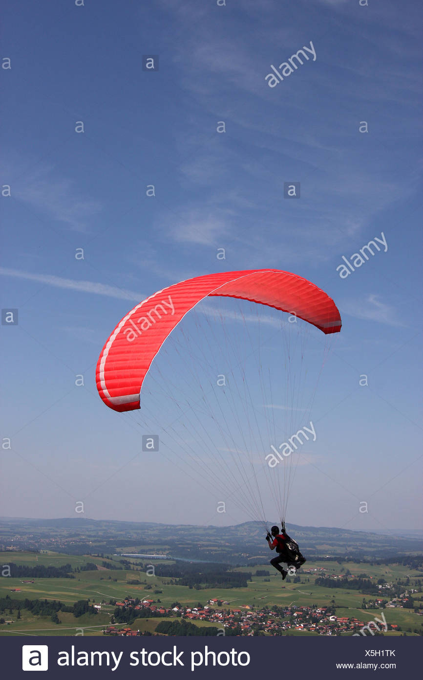 Sport Sports Sail Parachute Glide Fly Flies Flys Flying Paraglider Sport Sports Stock Photo Alamy