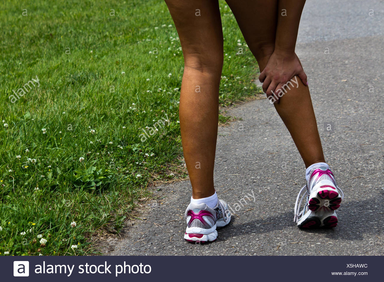 Calf Pain Stock Photos & Calf Pain Stock Images Alamy