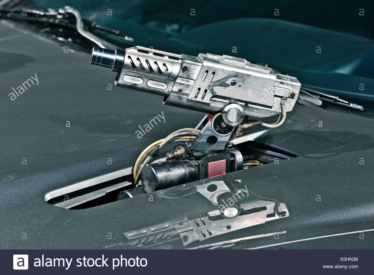 Machine Gun On Aston Martin Db5 James Bond Classic Car Stock Photo Alamy