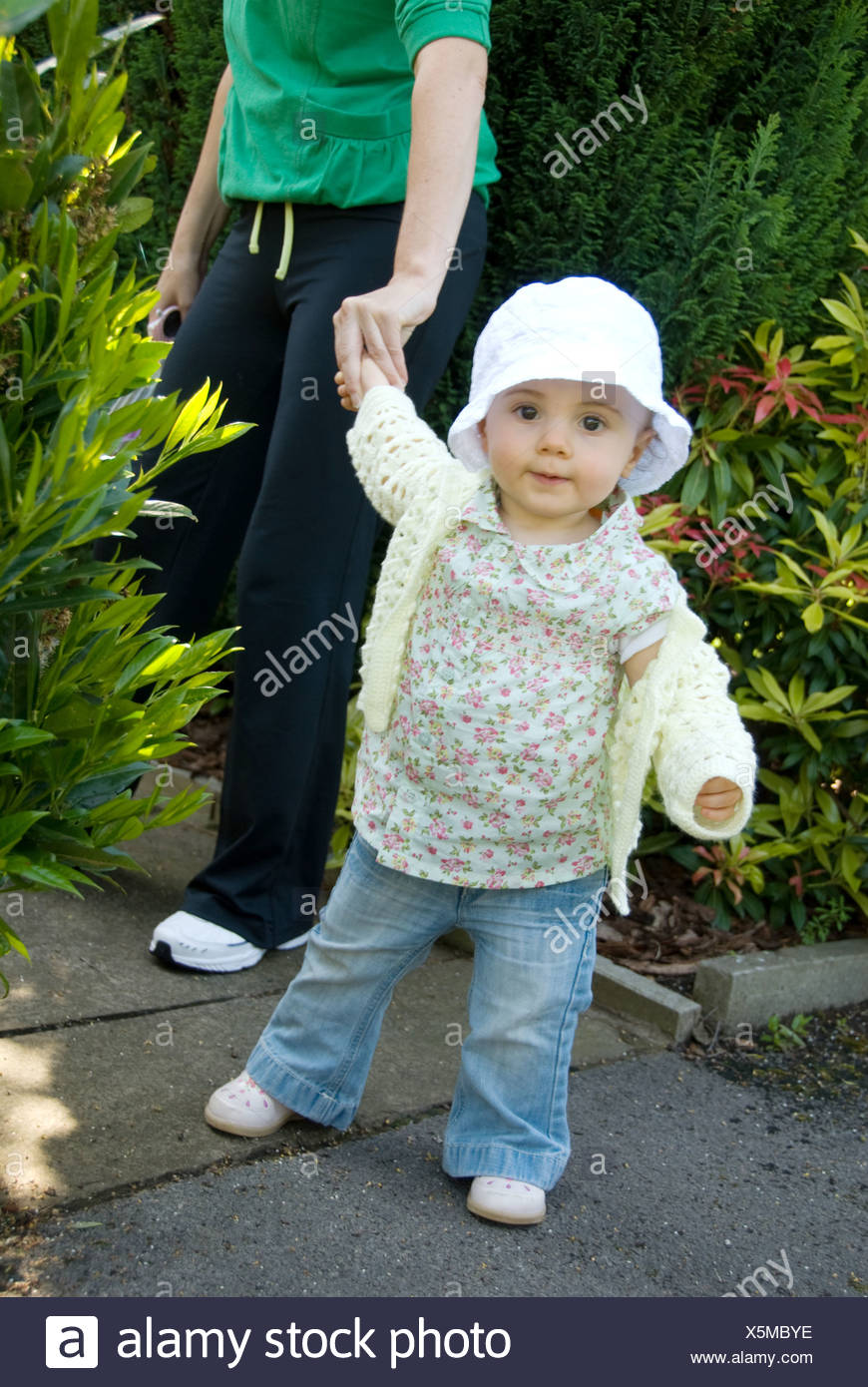 baby wearing in summer