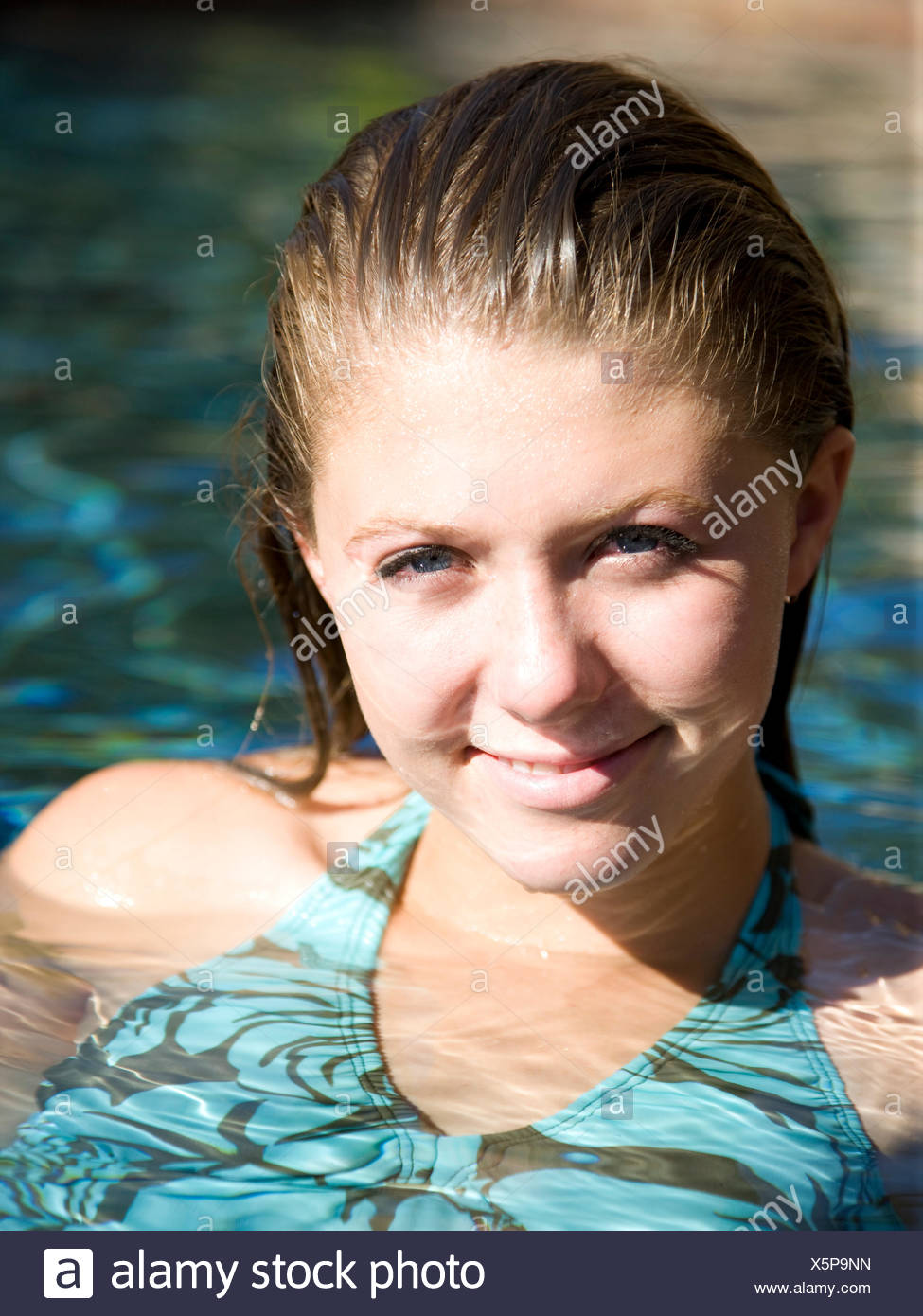 nn teen faces smiling Nn teen faces smiling