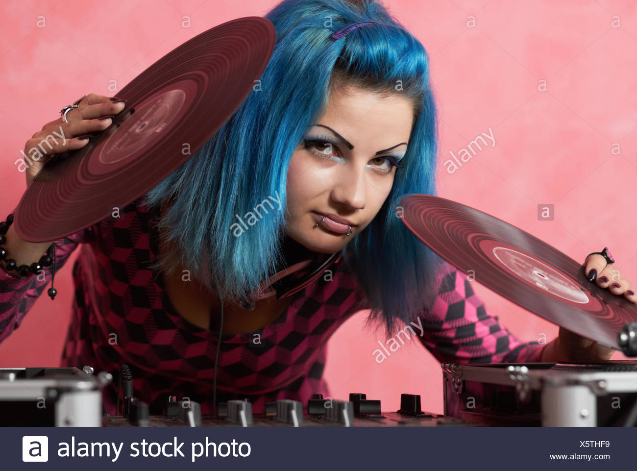 Teen Dyed Hair High Resolution Stock Photography and Images Alamy