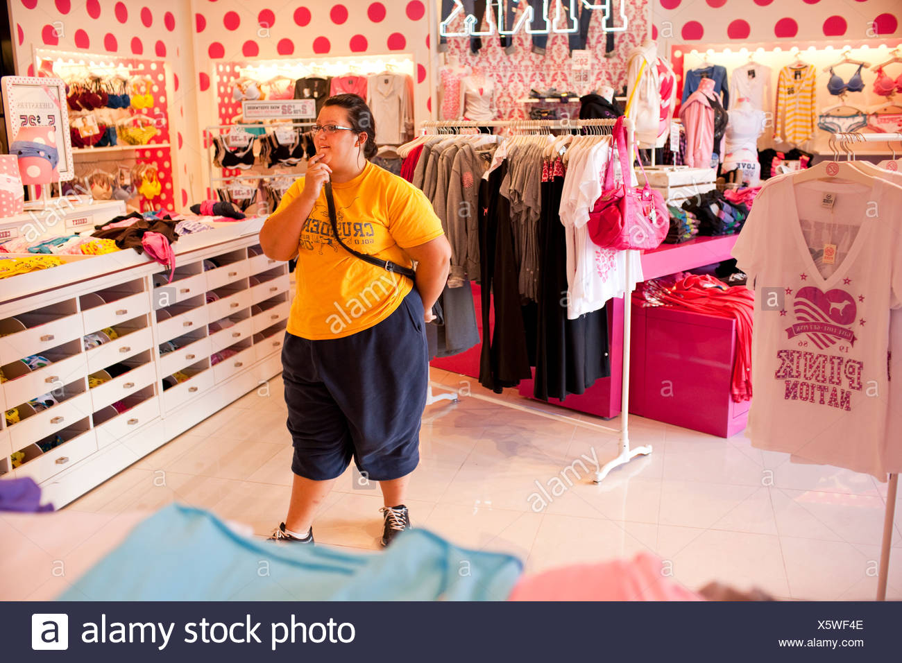 teen shopping california Videos of naked grandmothers
