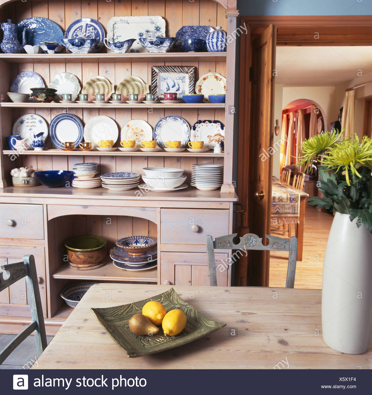 Interiors Dressers Collections Crockery Stock Photos Interiors