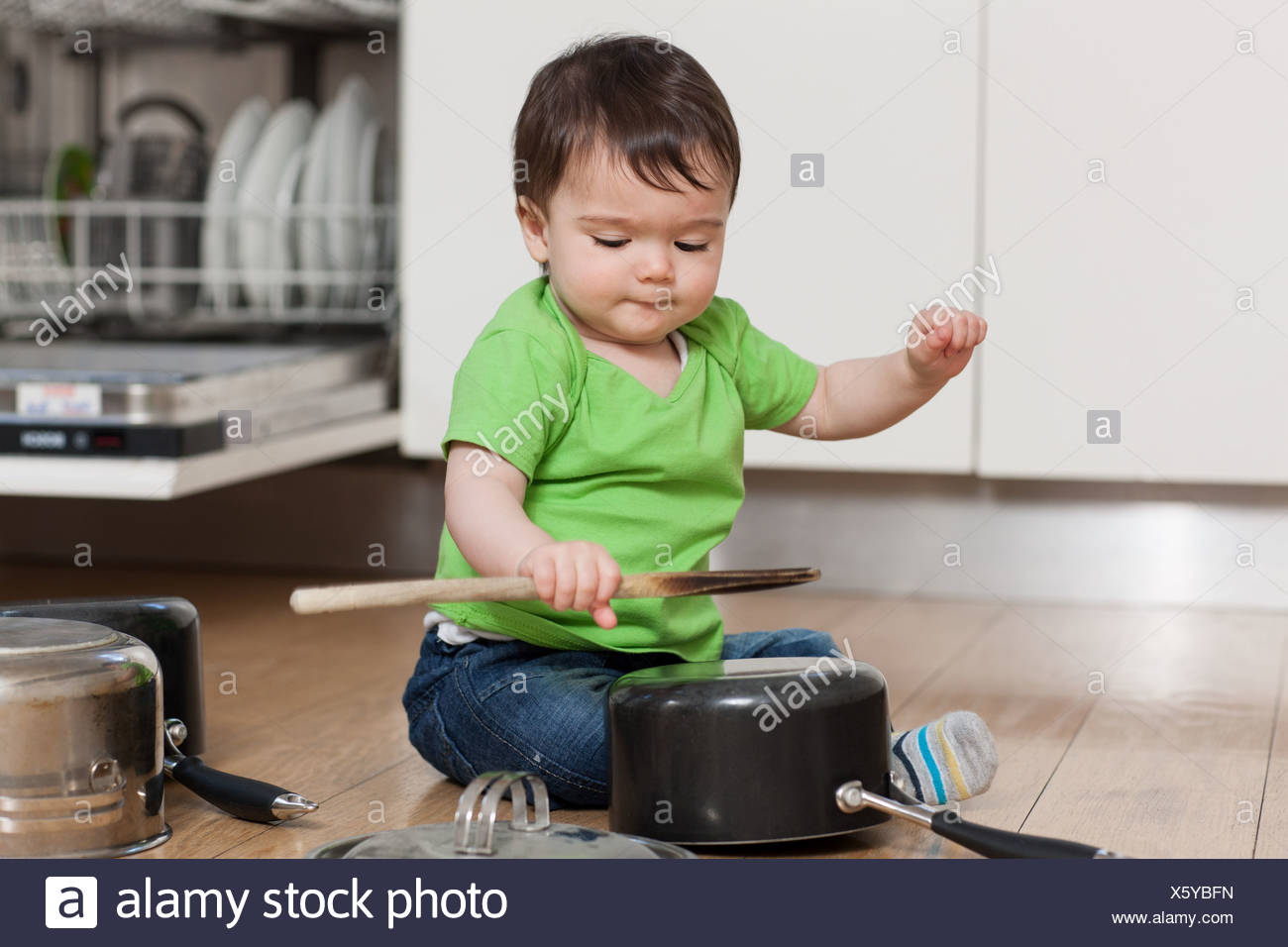 toddler pots and pans