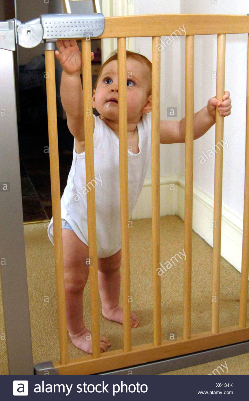 standing baby gate
