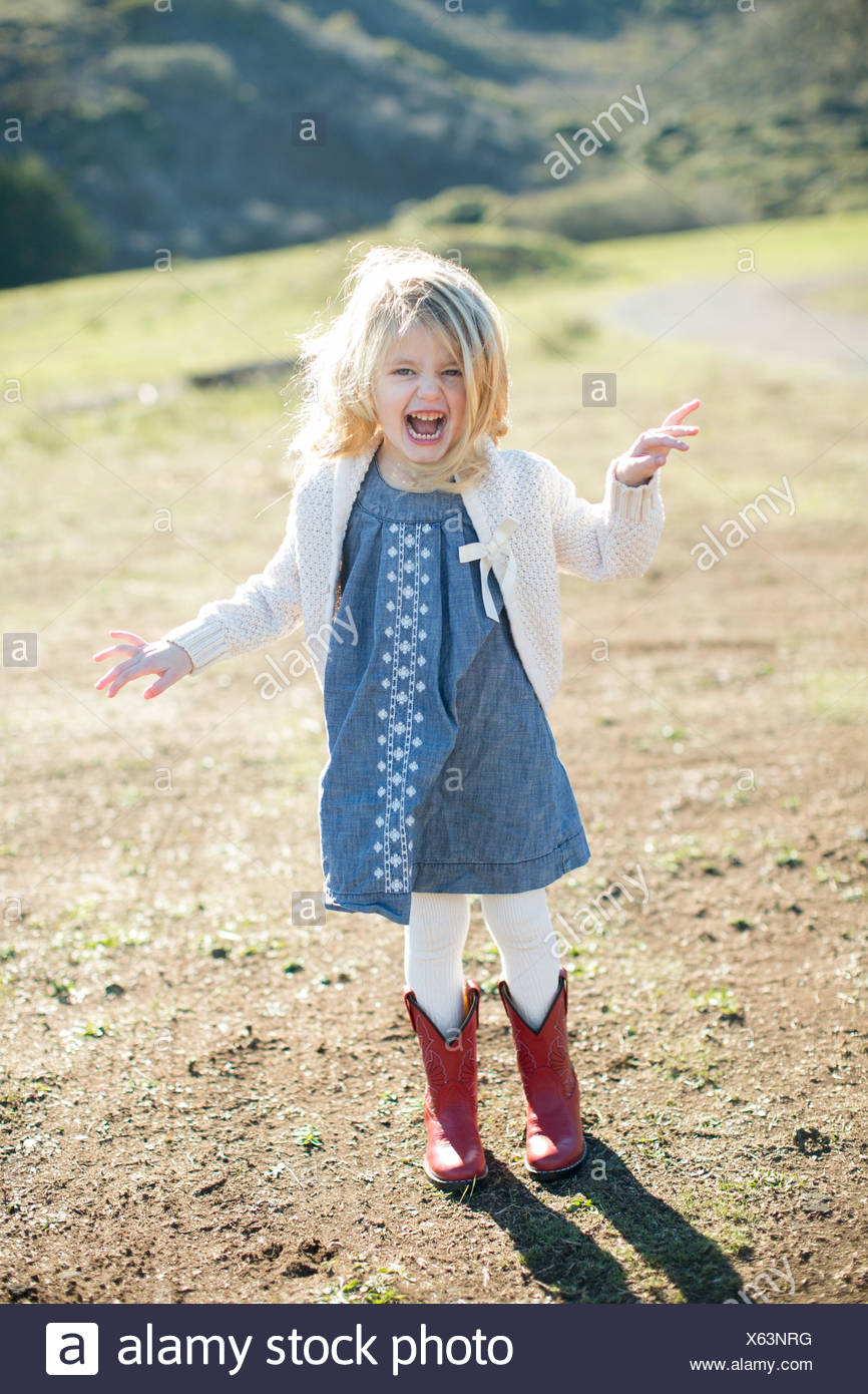 girls red cowboy boots