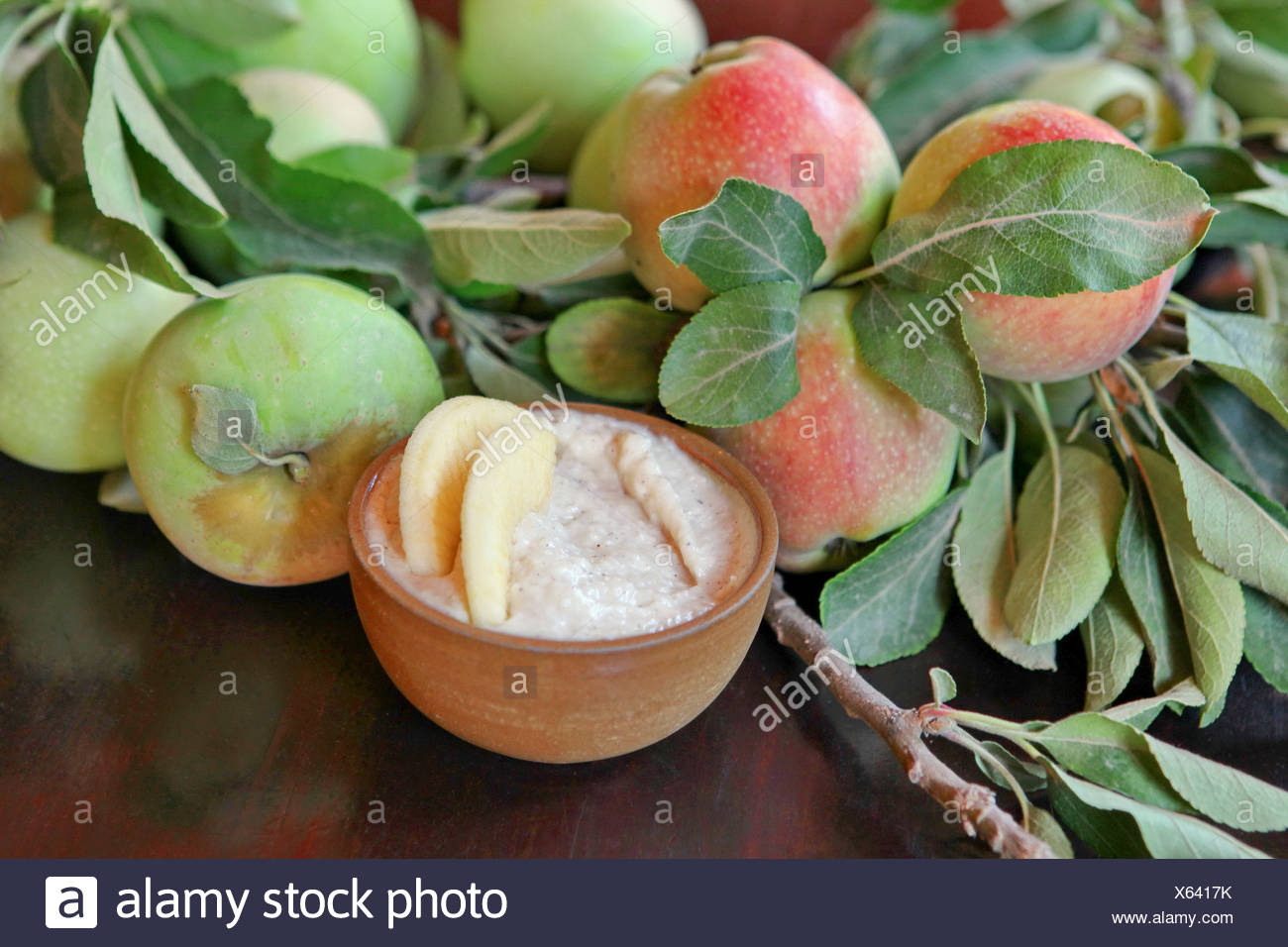 Taramosalata A Greek And Turkish Meze Of Fish Roe Salad Ikra And Apples Stock Photo Alamy