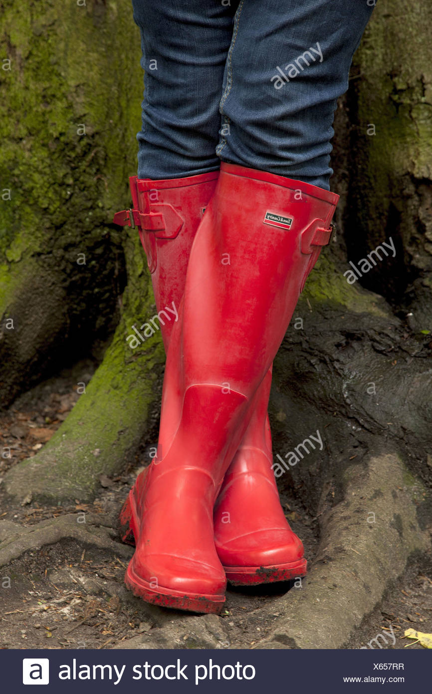 thigh high rubber rain boots