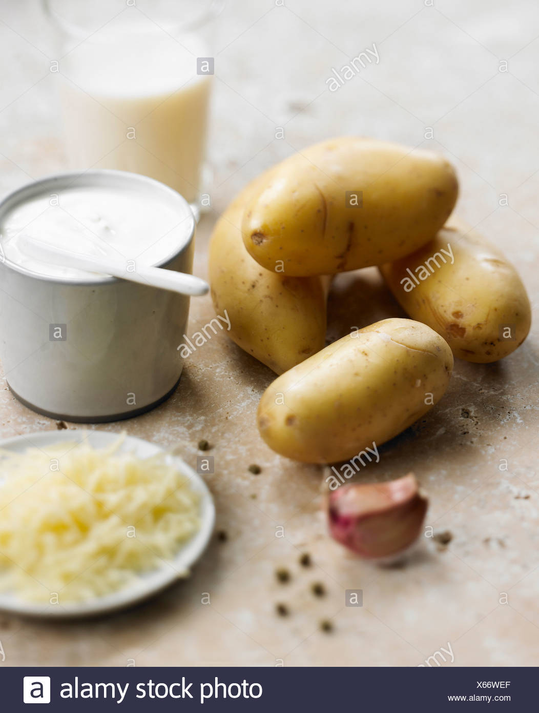 Ingredients For Gratin Dauphinois Stock Photo Alamy