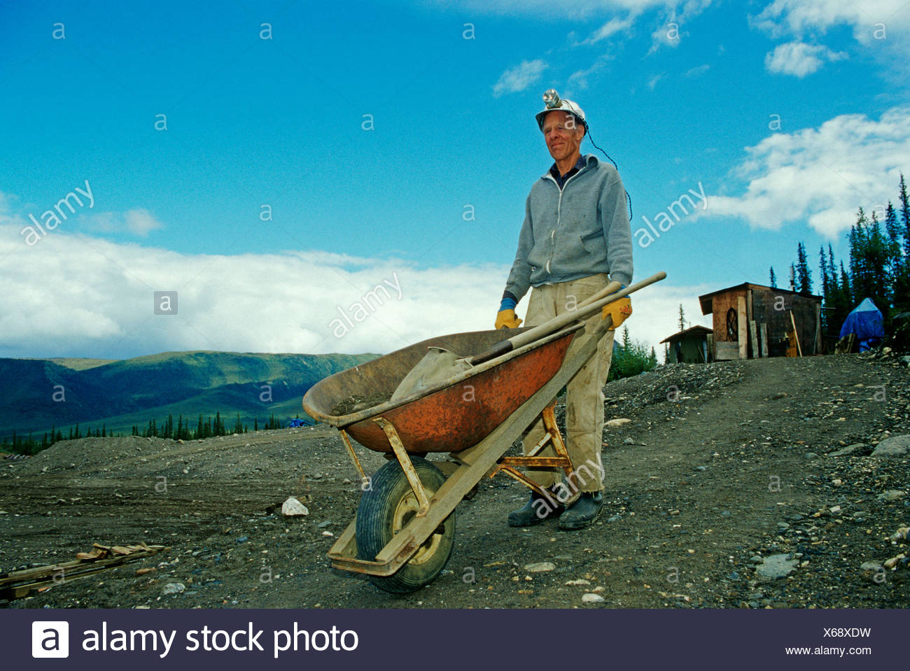 Pick And Shovel High Resolution Stock Photography and Images Alamy