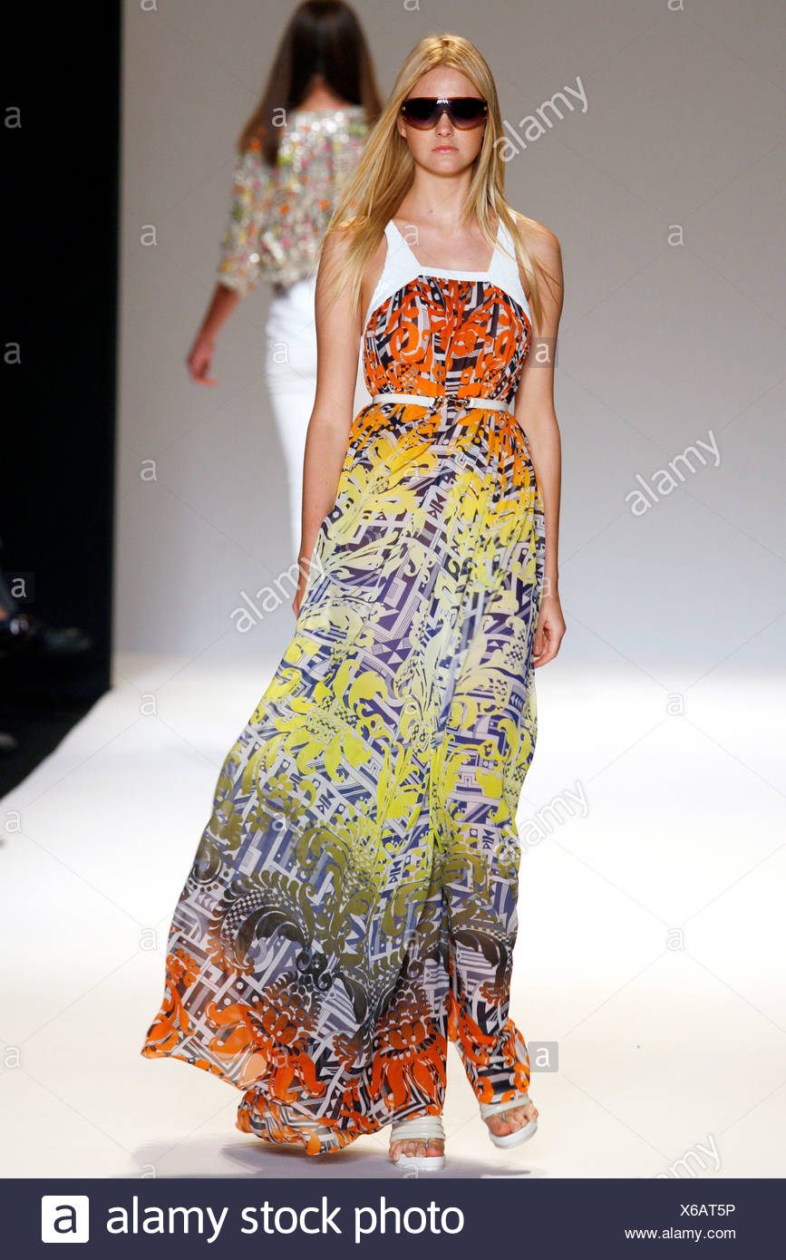 matthew williamson maxi dress