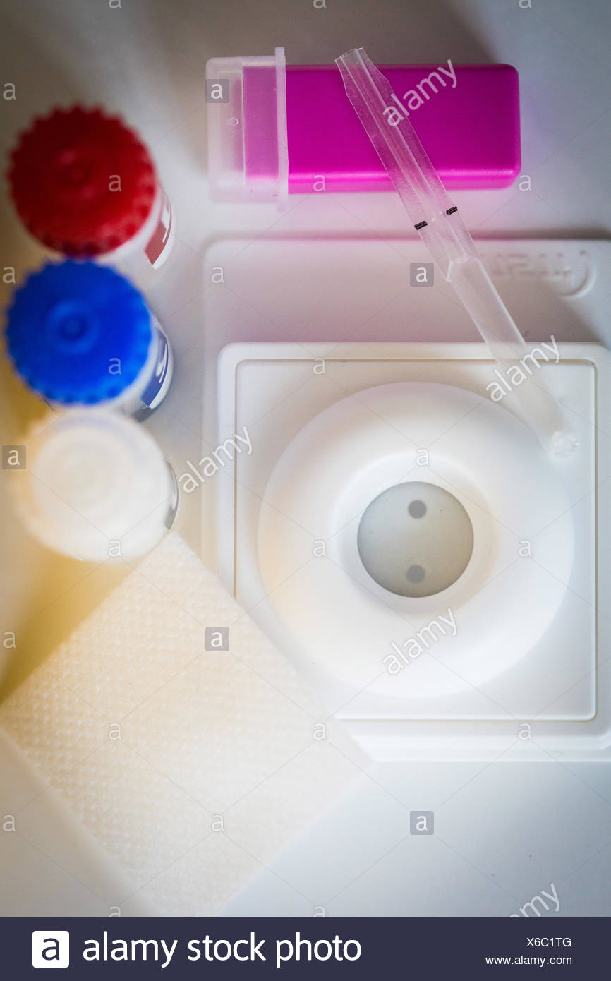 Hiv Rapid Test Stock Photos & Hiv Rapid Test Stock Images Alamy