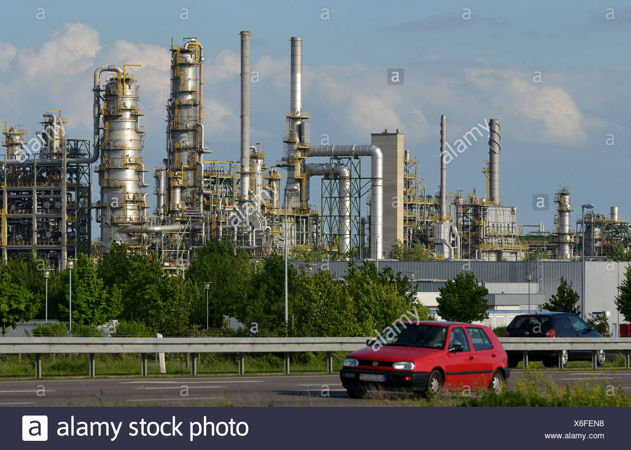 Chemical Site In Leuna Total Raffinerie Mitteldeutschland Gmbh Refinery Saxony Anhalt Stock Photo Alamy