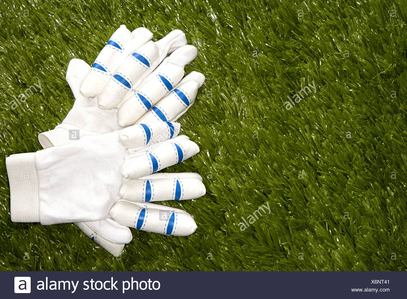 how to clean cricket gloves