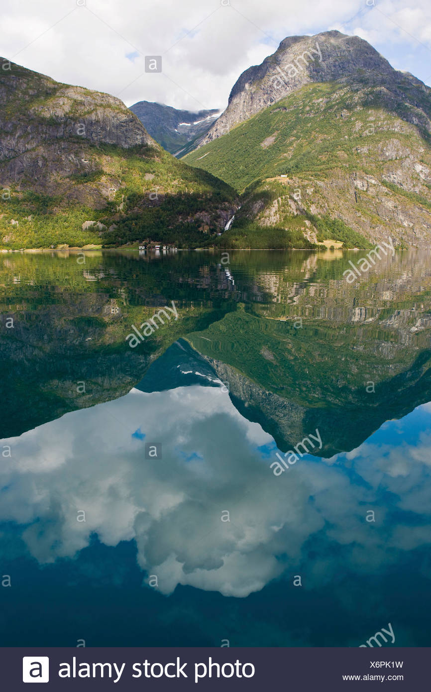 Lake Stryn Stock Photos & Lake Stryn Stock Images - Alamy