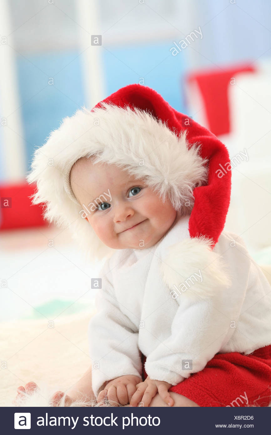 Baby Sit Happily View Camera High Resolution Stock Photography And Images Alamy