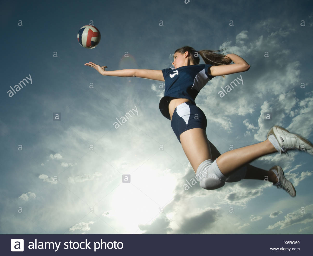 Girls Volleyball High Resolution Stock Photography and Images Alamy