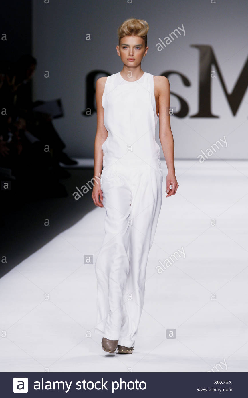 max mara white jumpsuit