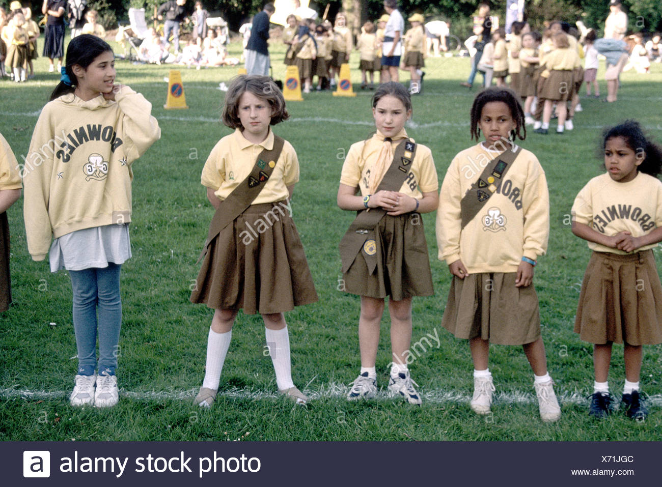 Brownies Uniform Stock Photos & Brownies Uniform Stock Images Alamy