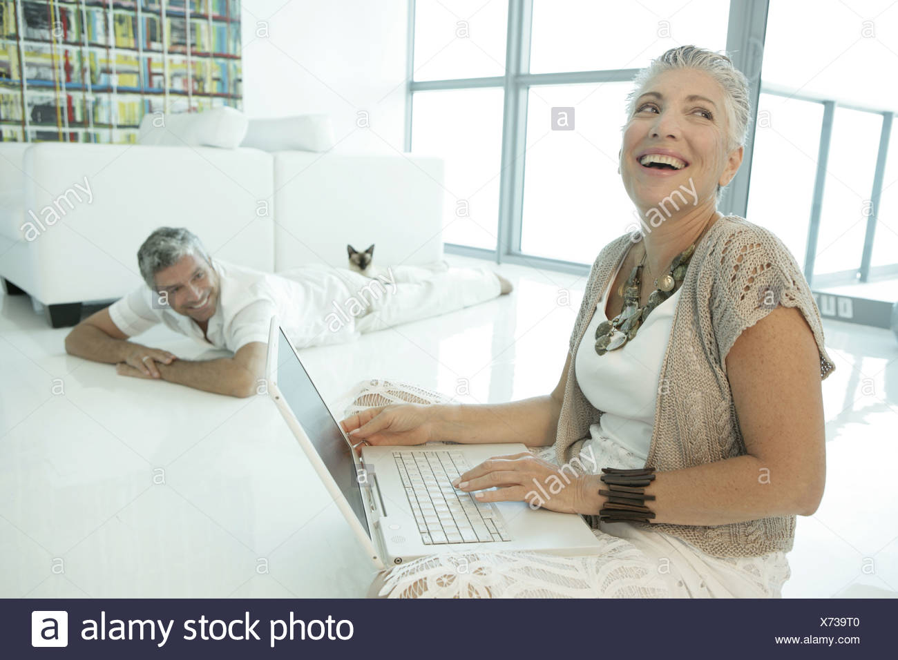 Mature couple on the floor - Stock Image Mature Woma Stock Photos & Mature Woma Stock Images - Alamy