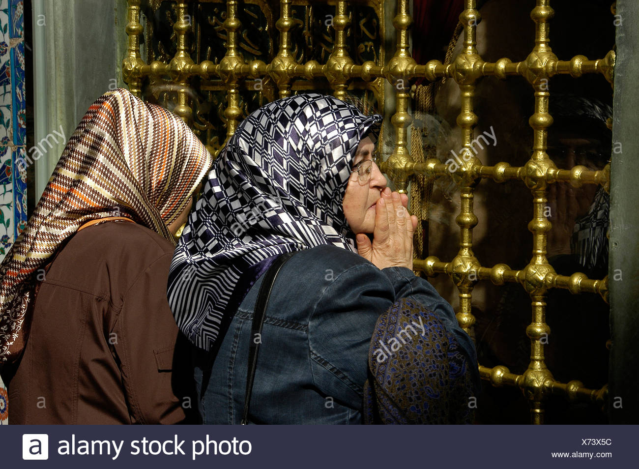 Women Of Turkey High Resolution Stock Photography And Images Alamy