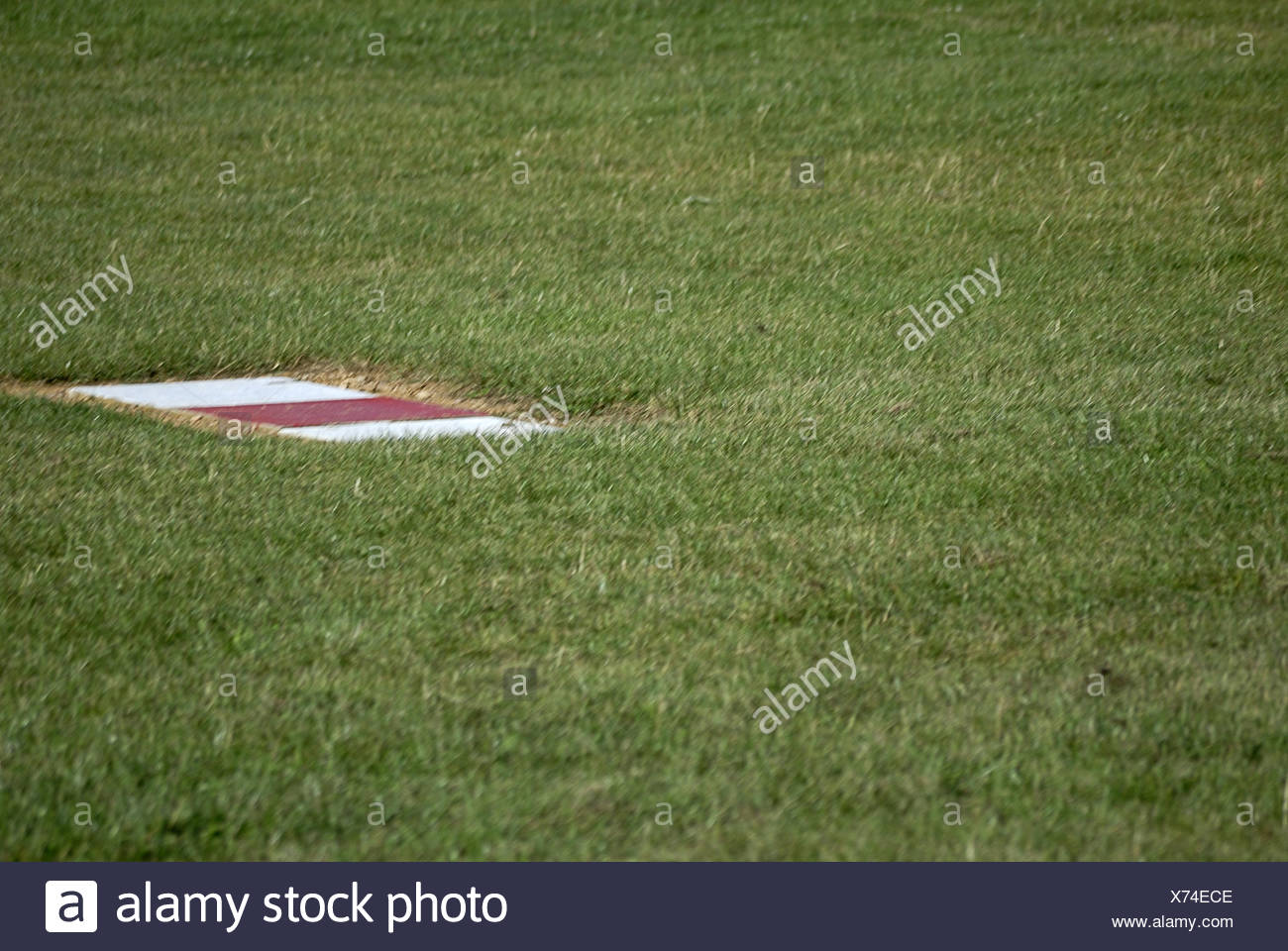 Grass Runway Stock Photos & Grass Runway Stock Images Alamy