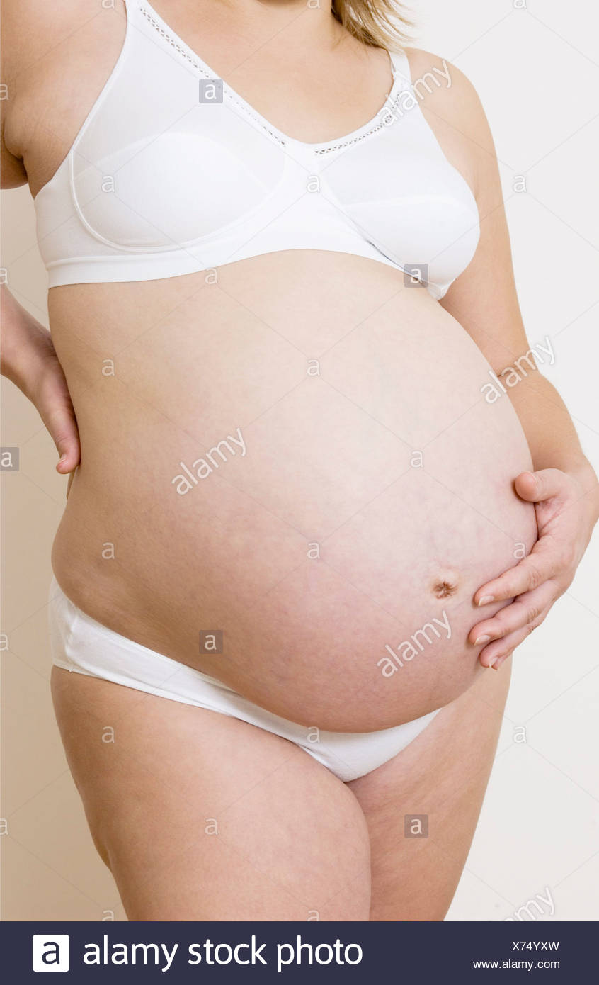 Woman Bra And Knickers High Resolution Stock Photography And Images Alamy