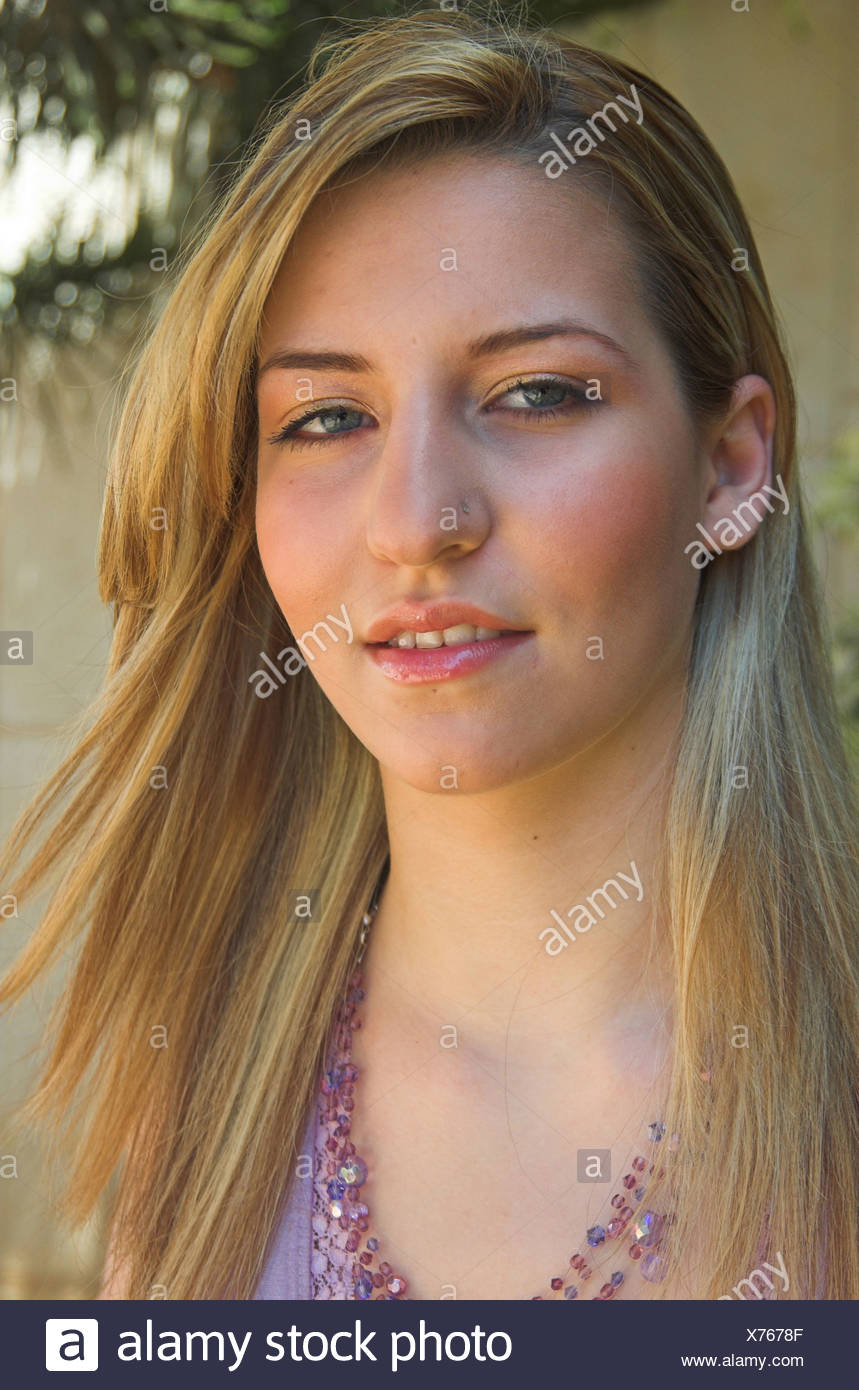young-teen-model-info
