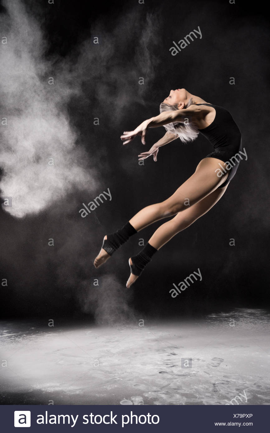 Review of 'Black Dust Dancing' by Tracy Crisp.