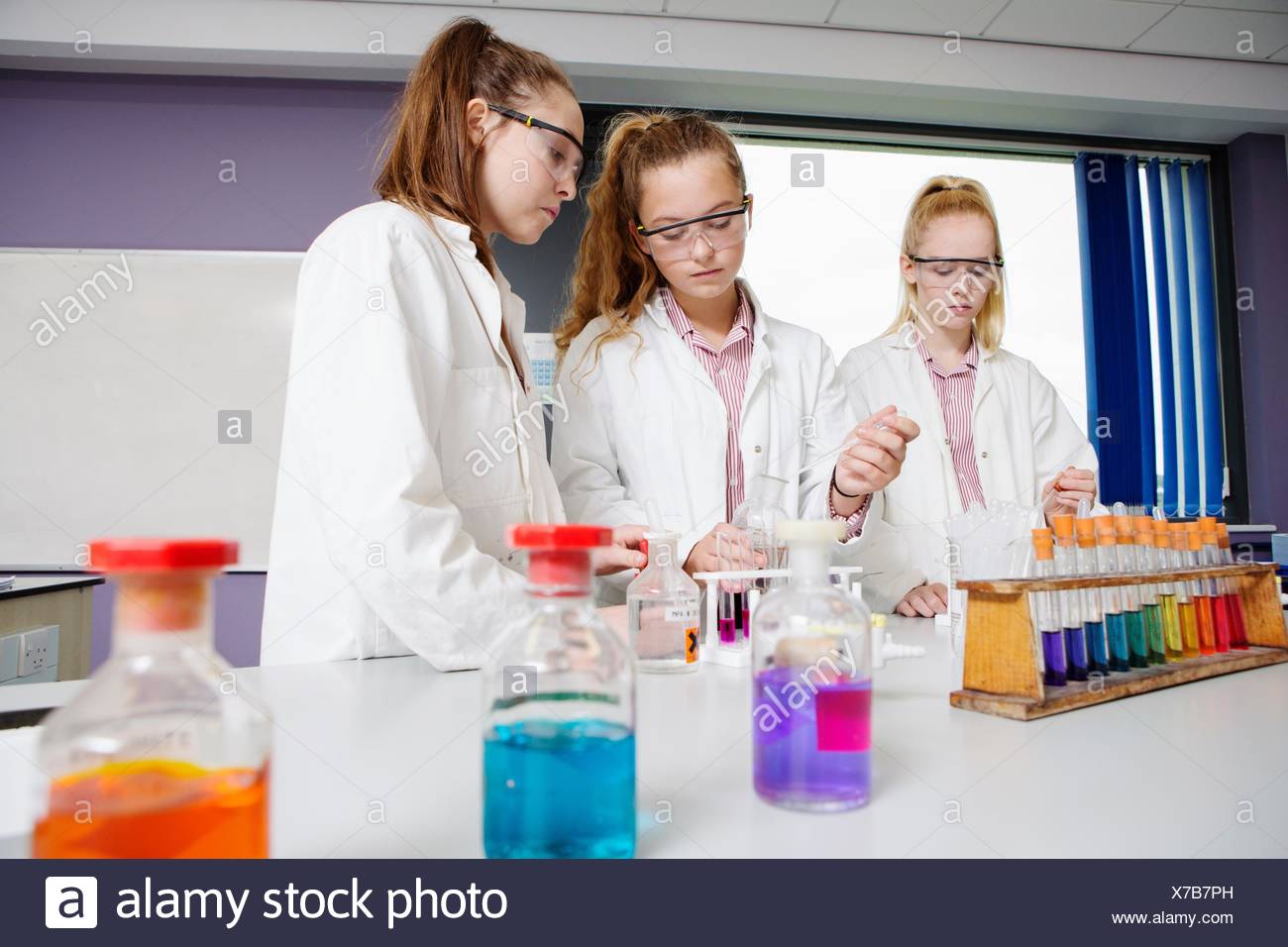 Chemistry Lab High Resolution Stock Photography and Images Alamy