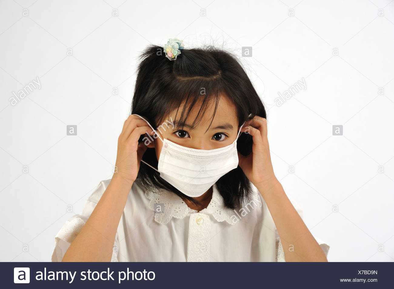 Asian Girl Mask High Resolution Stock Photography and Images Alamy