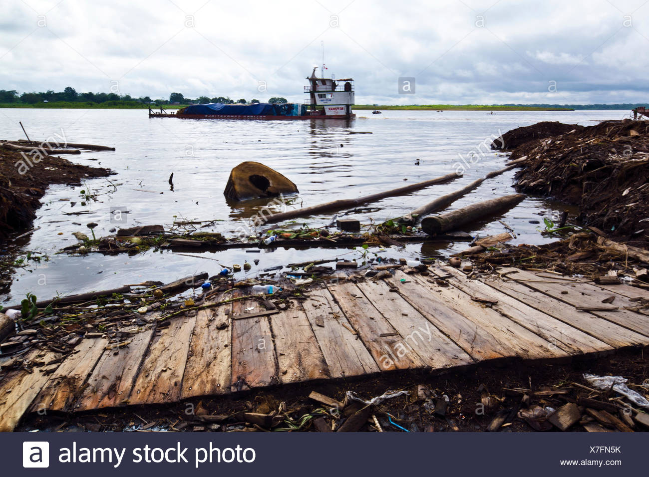 The Amazon River Pollution Stock Photos & The Amazon River Pollution Stock Images Alamy