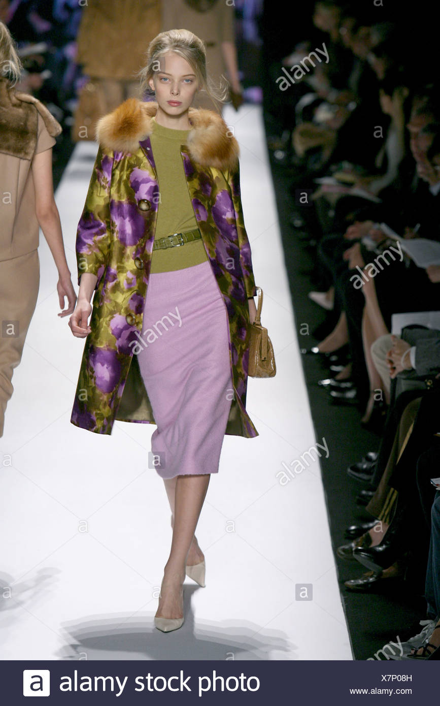 michael kors skirts olive