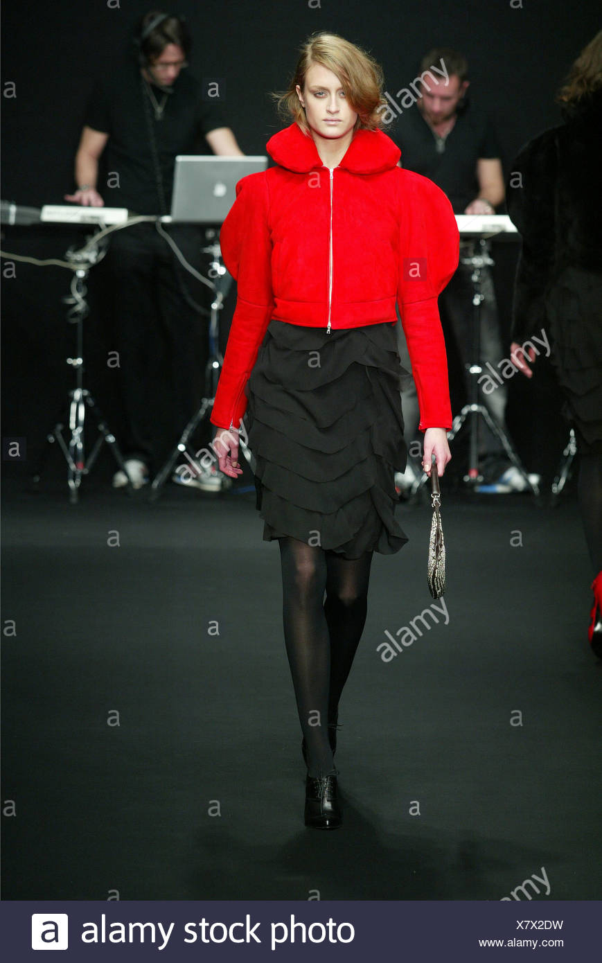Krizia Ready To Wear Milan A W Model Shoulder Length Blonde Hair